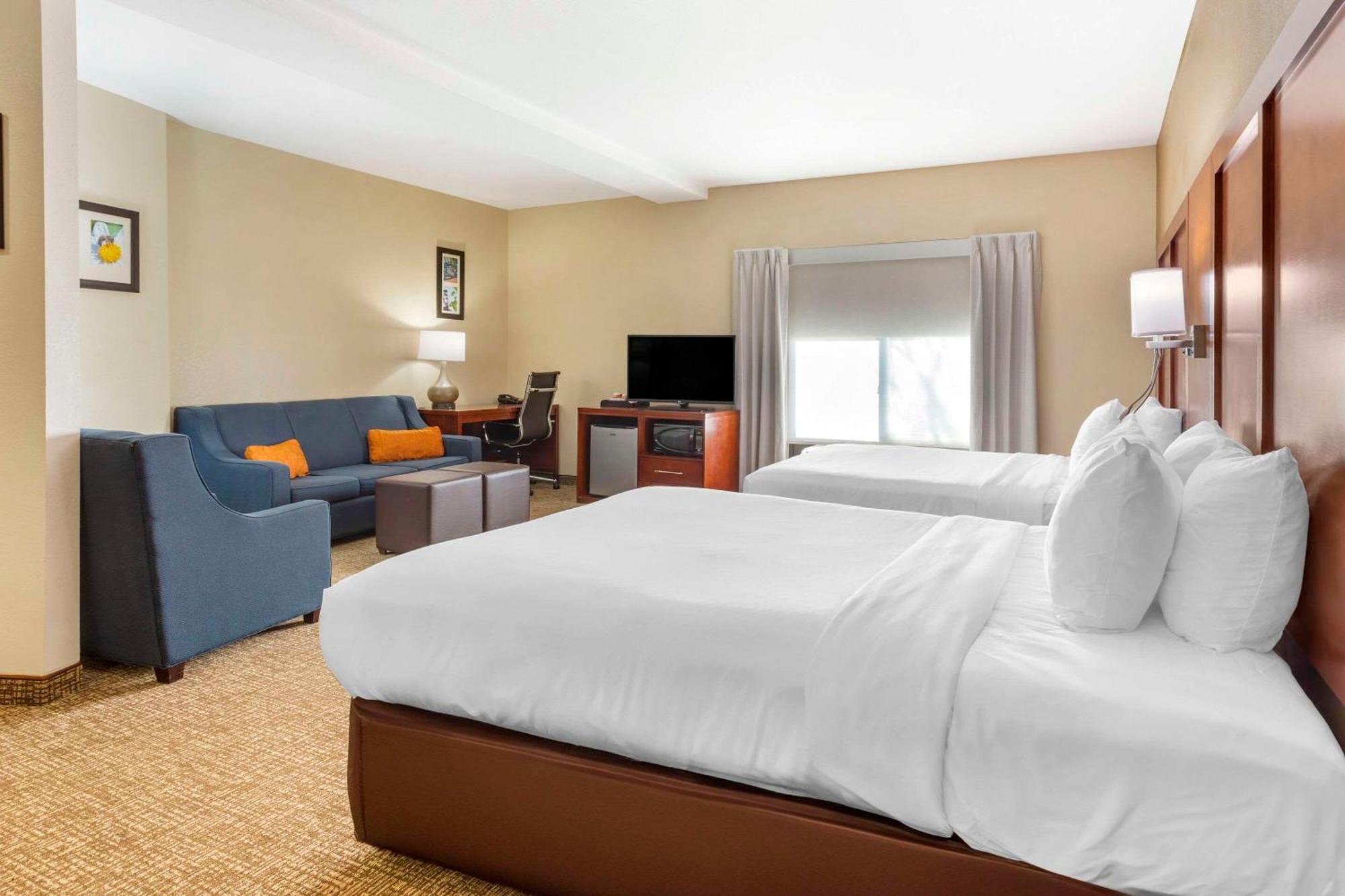 Comfort Suites Wilson - I - 95 Exteriér fotografie