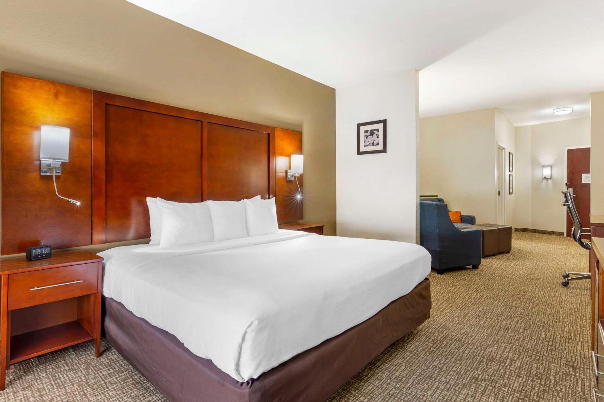 Comfort Suites Wilson - I - 95 Exteriér fotografie