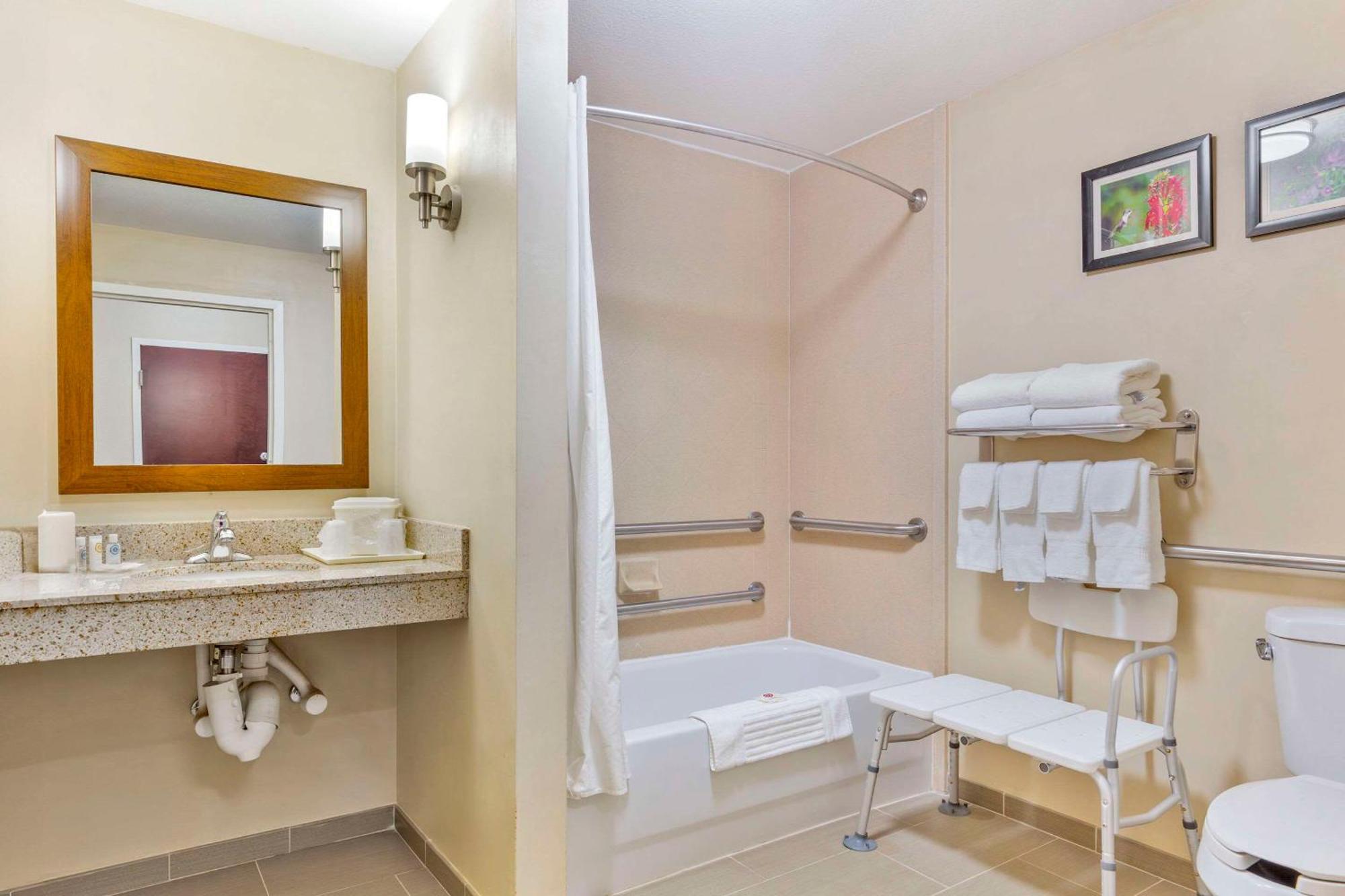 Comfort Suites Wilson - I - 95 Exteriér fotografie