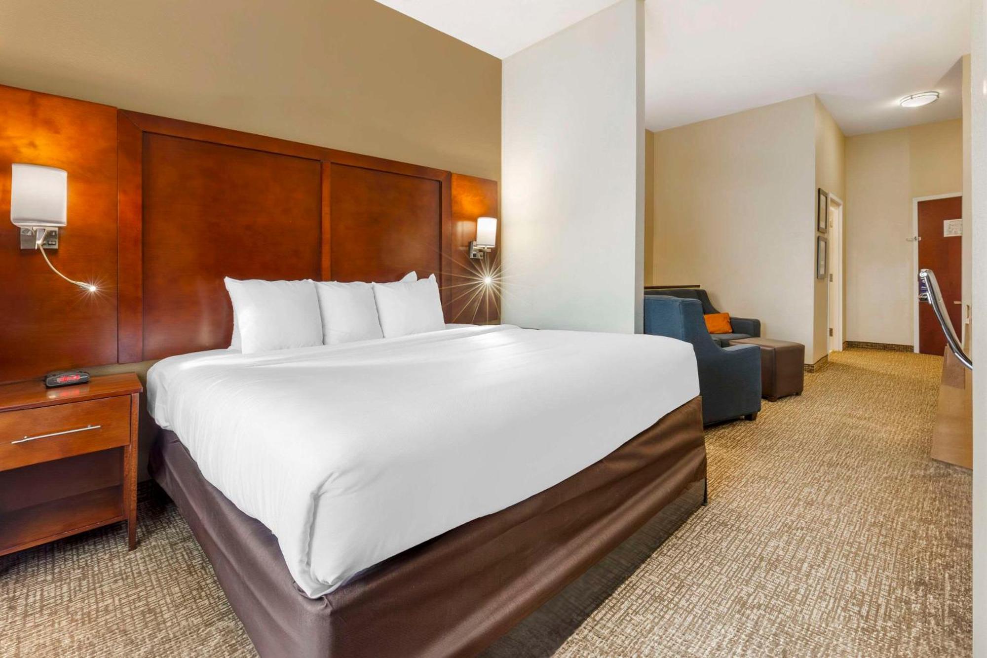 Comfort Suites Wilson - I - 95 Exteriér fotografie